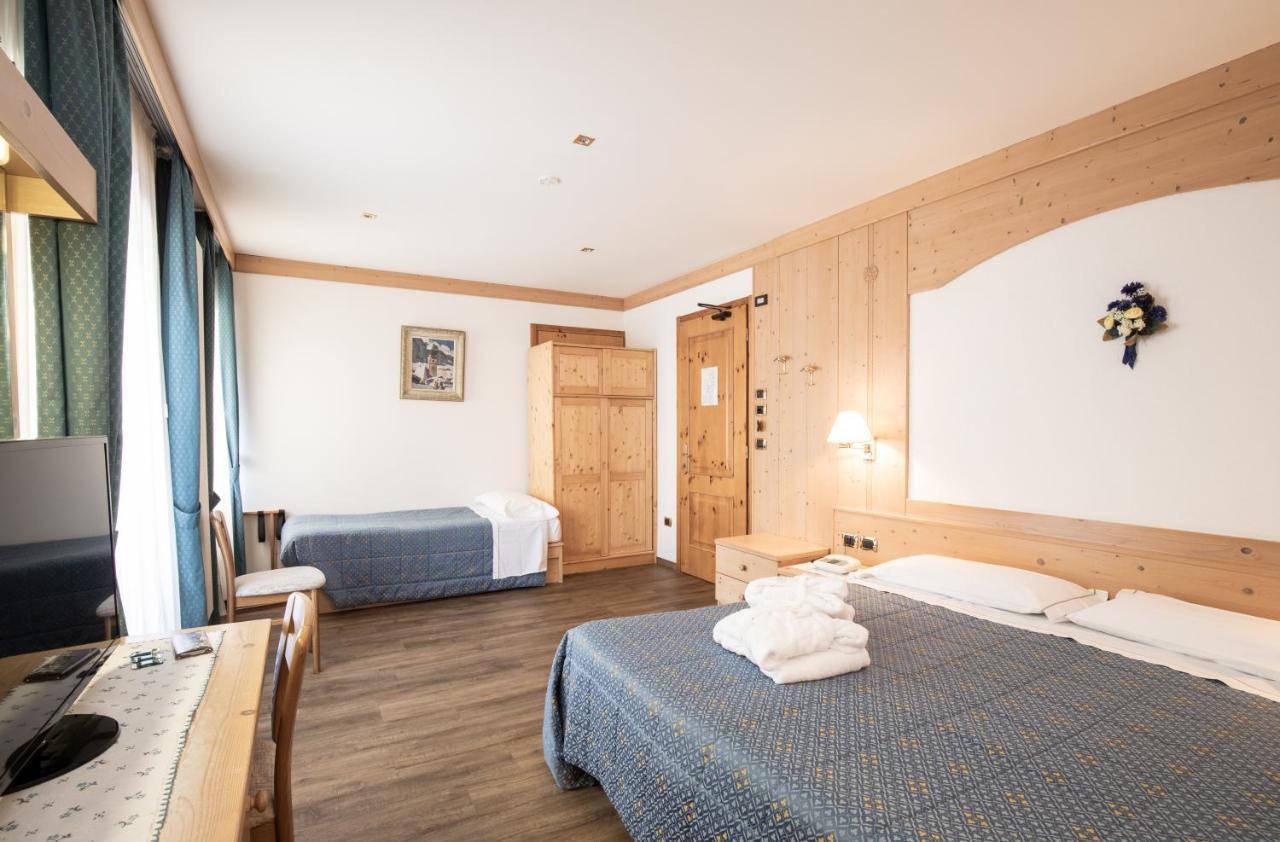 Hotel San Martino San Martino Di Castrozza Exterior photo